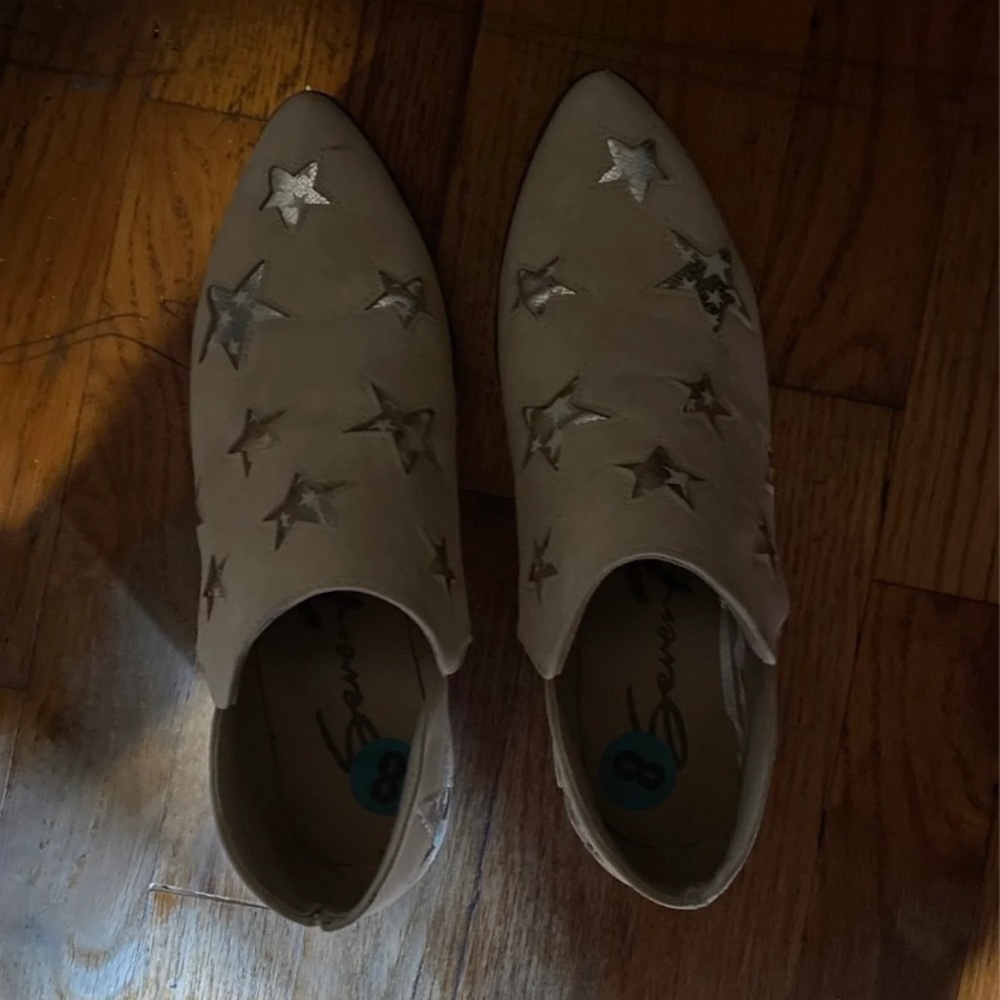 star booties size 8